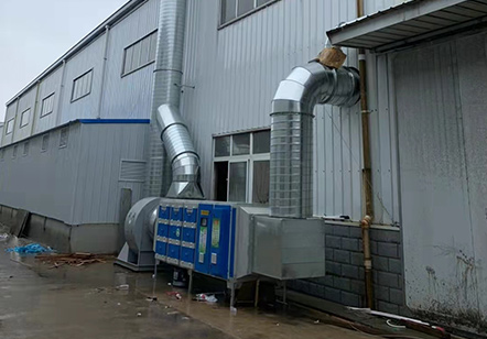 不鏽（xiù）鋼焊接風管加工廠除塵工程